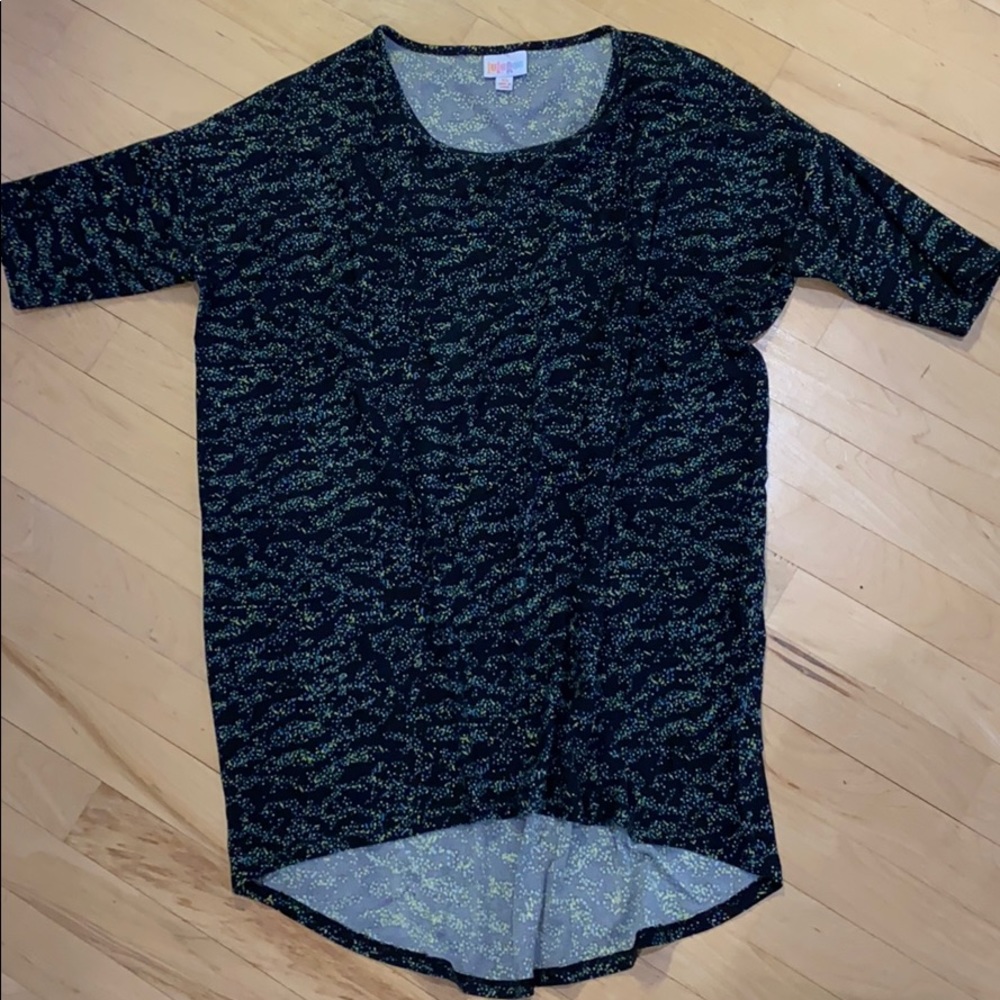 Lularoe Irma top